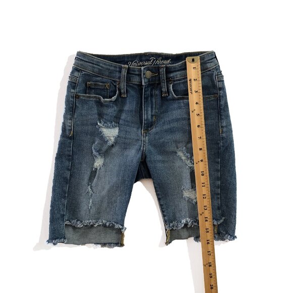 Universal Thread Womens Sz 00/24R Blue High Rise Bermuda Distressed Denim Shorts - Picture 2 of 8